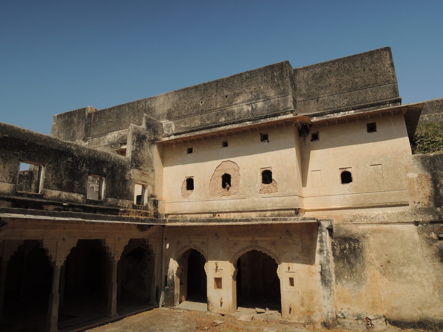 Imposing hilltop bastions and battlements of Taragarh Fort overlooking Bundi Rajasthan